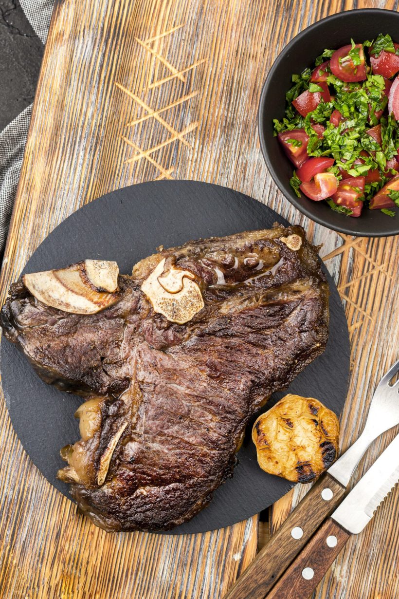 top-view-steak-with-salad